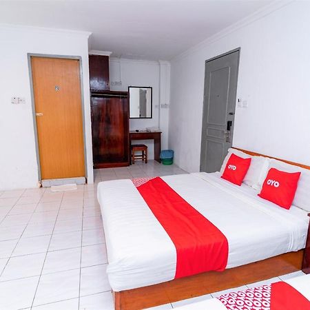 Oyo 90185 168 Inn Bintulu Exterior foto