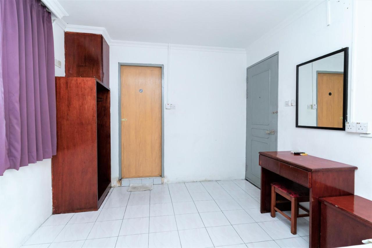 Oyo 90185 168 Inn Bintulu Exterior foto