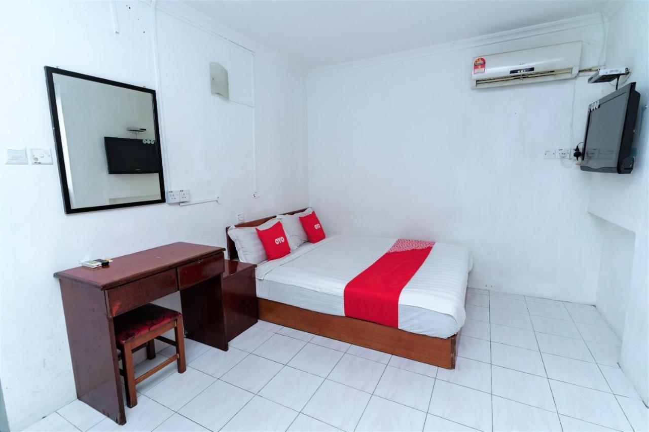 Oyo 90185 168 Inn Bintulu Exterior foto