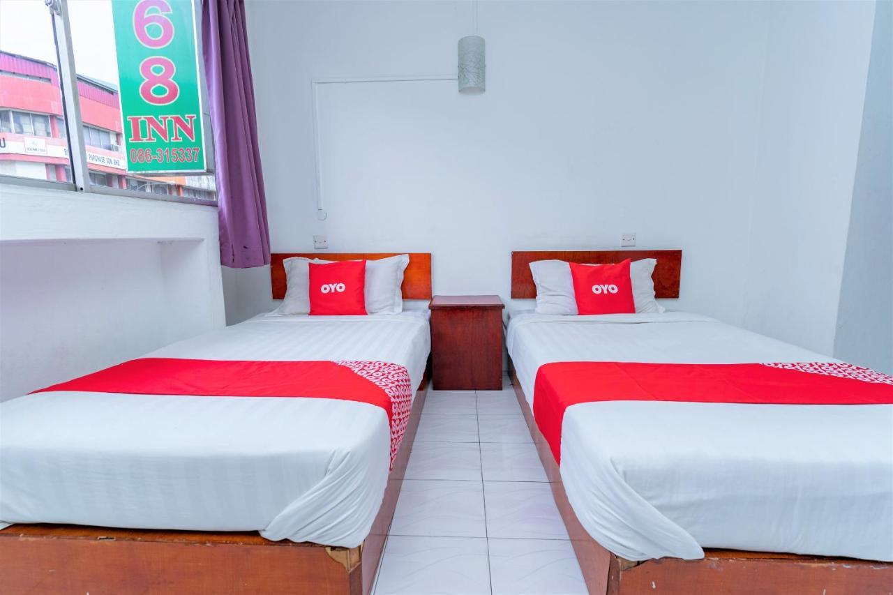 Oyo 90185 168 Inn Bintulu Exterior foto