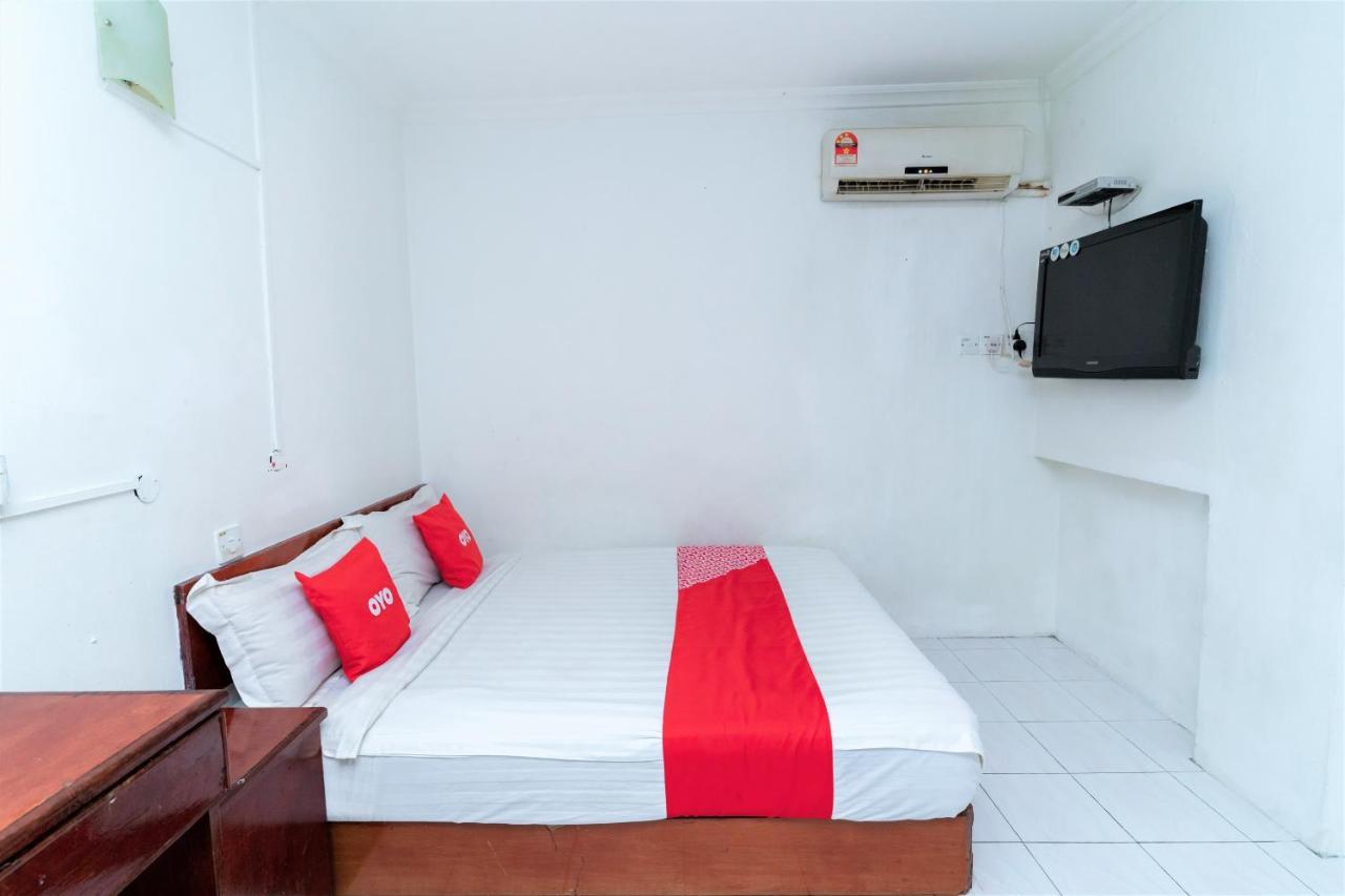 Oyo 90185 168 Inn Bintulu Exterior foto