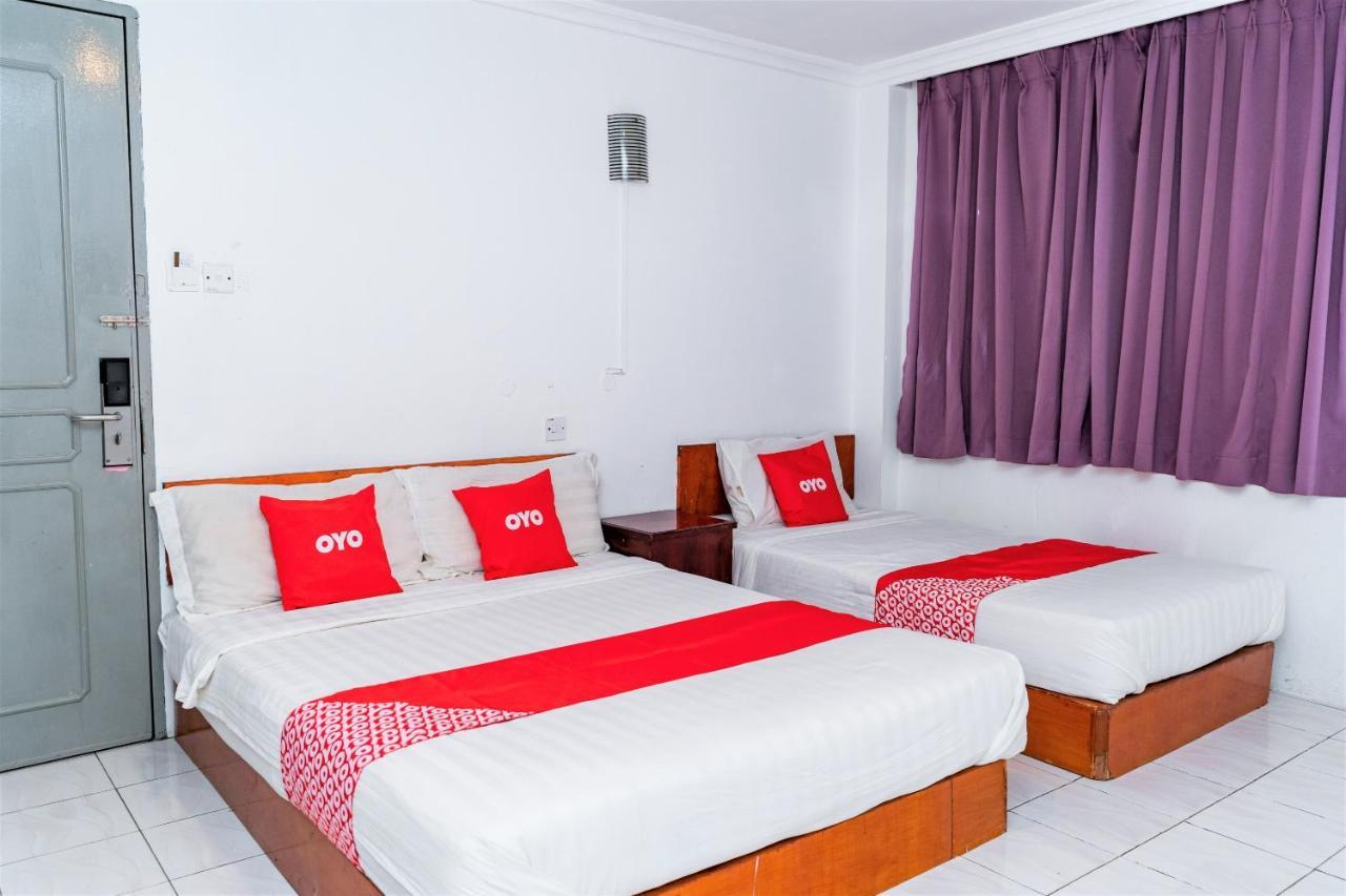 Oyo 90185 168 Inn Bintulu Exterior foto