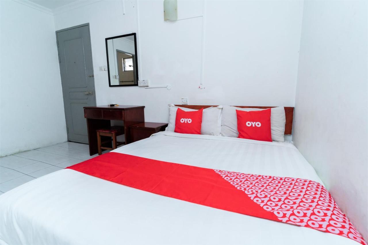 Oyo 90185 168 Inn Bintulu Exterior foto